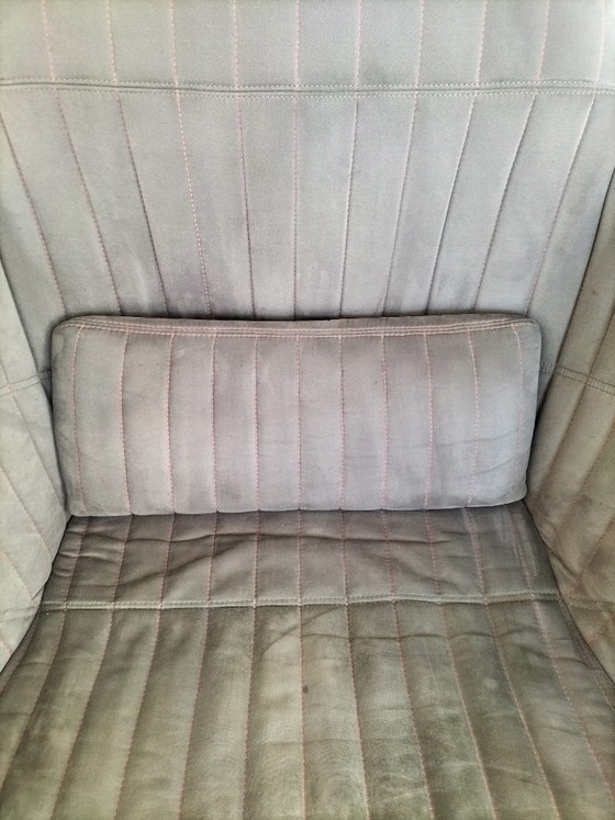 Ligne Roset Facett Armchair | Bouroullec | Anthracite/Eggplant | Cleaned – Textile (photo 4 of 10)
