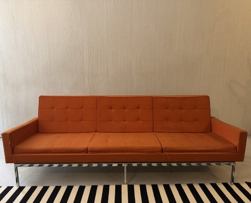 Florence Knoll, siège 3 – 3 5 zitsbanken, Textile