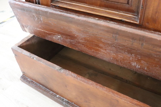 Image 1 of Antiguo reclinatorio de nogal, Italia S. XVIII