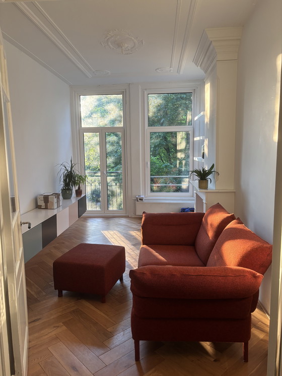 Image 1 of Divano e pouf Hay Mags