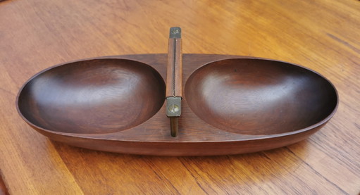 Originele vintage mid-century notenschaal (model 451) ontworpen door Carl Auböck 