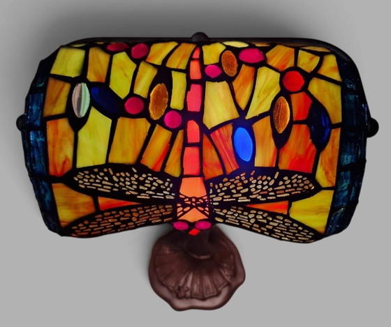 Tiffany-style Dragonfly Desk lamp. Height 45 cm. Lampshade diameter 28 cm. – Glass, Metal (photo 3 of 5)