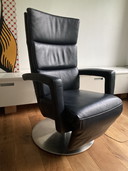 Prominent recliner