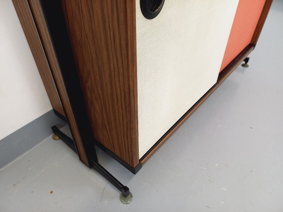 Image 1 of Libreria componibile vintage italiana in melaminico con decori in legno e metallo degli anni '60