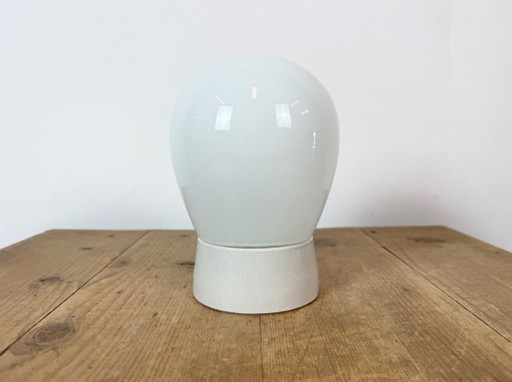 Lampada da soffitto vintage in porcellana bianca, anni '70 – plafondlampen, Porcelain (photo 2 of 12)