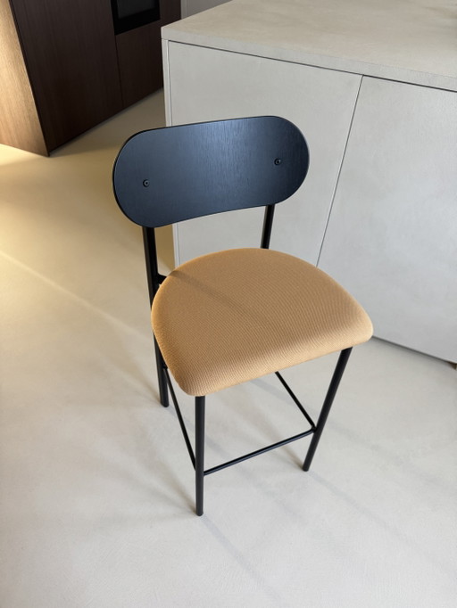 1 tabouret oblique Studio Henk 65