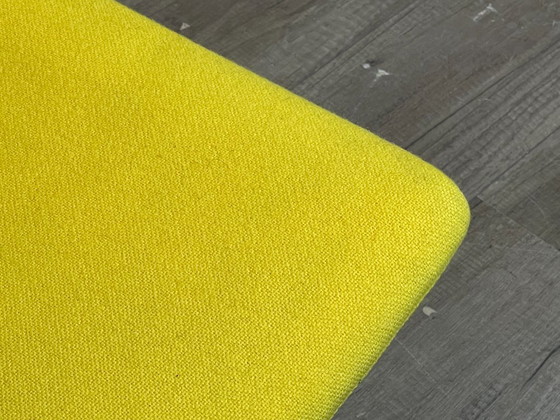 Image 1 of Arper Catifa 60 Lounge Chair gialla