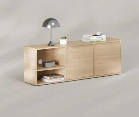 Image 1 of Tylko Sideboard in Eichenfurnier mit Türen