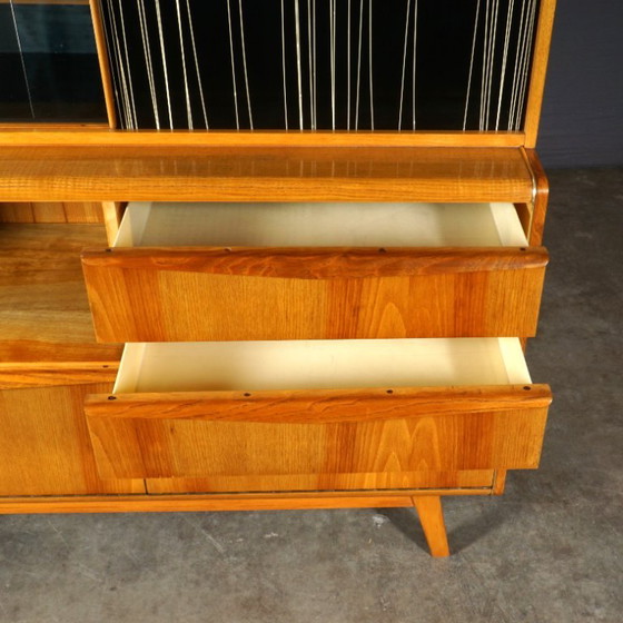 Vintage Cocktail Barkast Met Vitrine – Bohumil Landsman Voor Jitona – Jaren 60 – Vitrinekasten, Glass, Wood (photo 7 of 9)