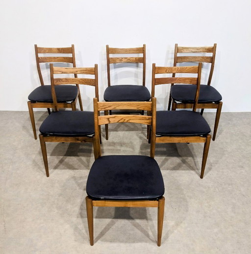 Seis sillas escandinavas vintage