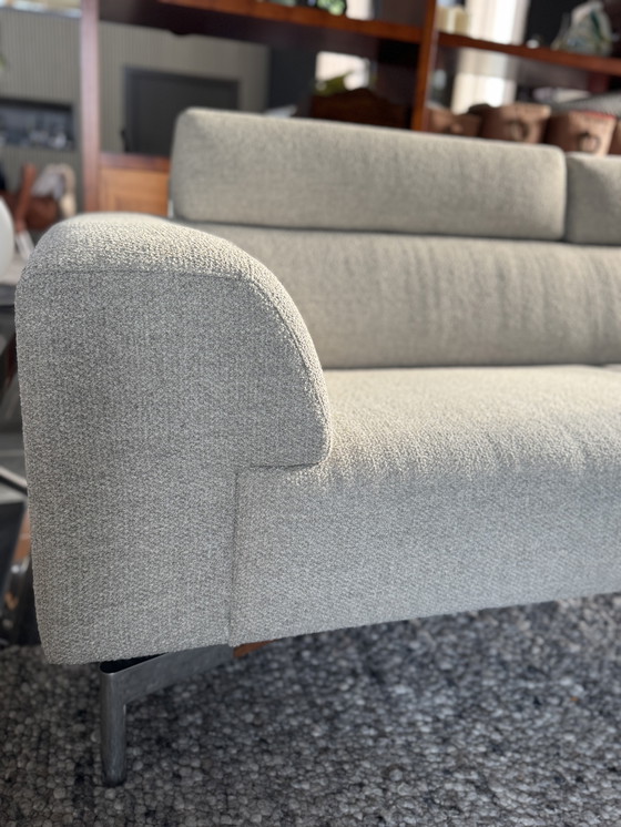 Image 1 of Leolux Howlo