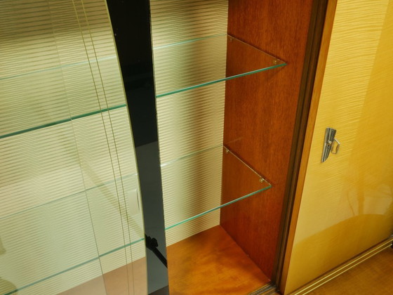 Image 1 of Vintage Wohnzimmerschrank 60er Jahre, Cocktailschrank Hausbar, Vitrine mit Glasschiebetüren, Mid Century Highboard, Deutschland