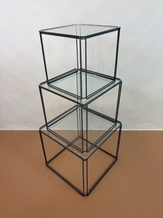 Image 1 of Tables gigognes isocèles de Max Sauze. Années 1970