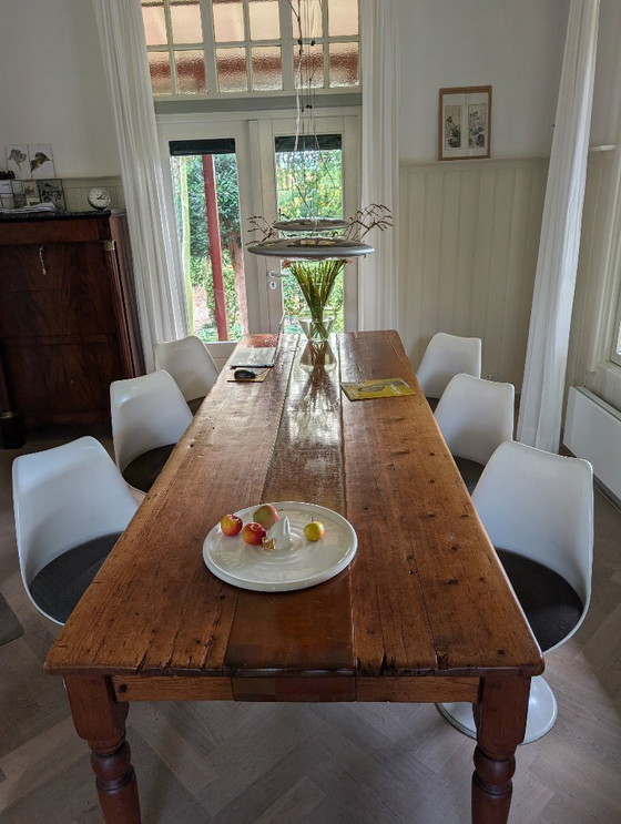 Image 1 of 6 originale Saarinen Tulip Stühle