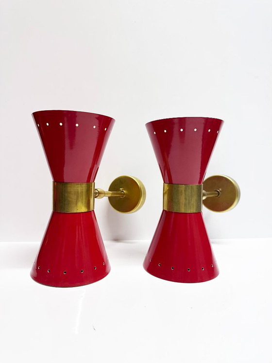 Pair of Italian diabolo design 1950 Wall lights, Metal, Brass, Red, Mid Century Modern (photo 9 of 14)