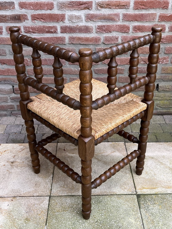 Image 1 of Classic Bobbin corner chair + matching side table | rare set