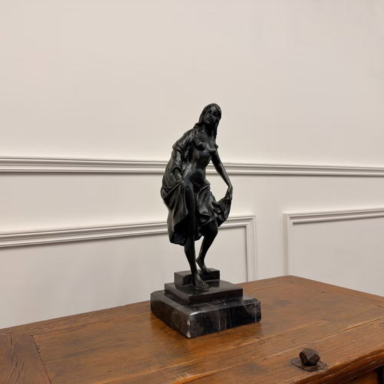 Scultura in bronzo da Amphitrite di Michel Anguier, Scrivanie, Marmo, Marrone, Barok (foto 2 di 11)