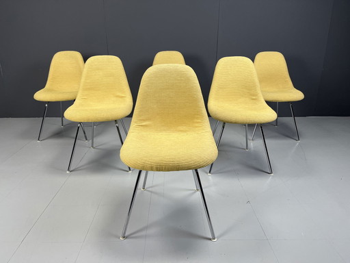 Sedie da pranzo Eames in fibra di vetro per Herman Miller, anni '70