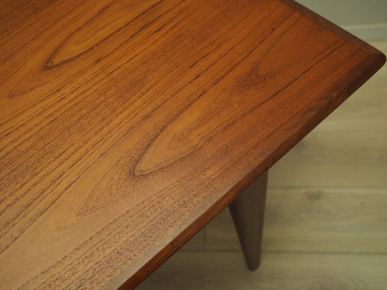 Image 1 of Table en teck, design danois, années 1970, production : Danemark