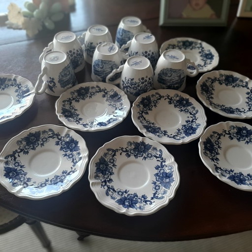 Set of 8 Coffee Cups and Coasters