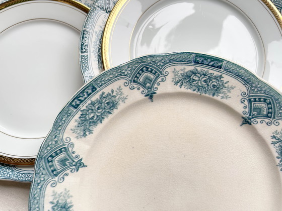Image 1 of 7 piatti in pietra di ferro blu Onnaing + 7 piccoli piatti in porcellana di Limoges spaiati