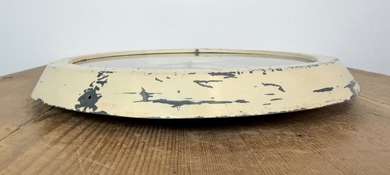 Horloge murale industrielle beige de Siemens, années 1950 – Pendules, Glass, Iron (photo 11 of 16)