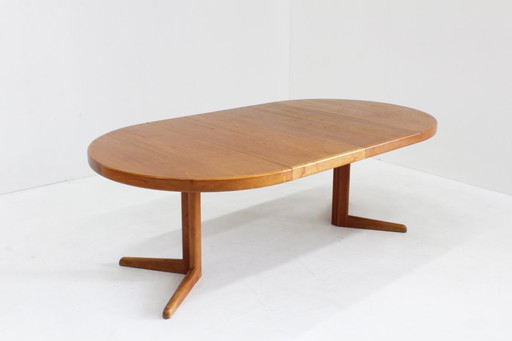 Vintage Danish round extendable dining table, teak, 1960s, Bramin