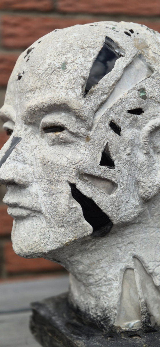 Still here - Sculpture cement + glass – Other (photo 10 of 14)