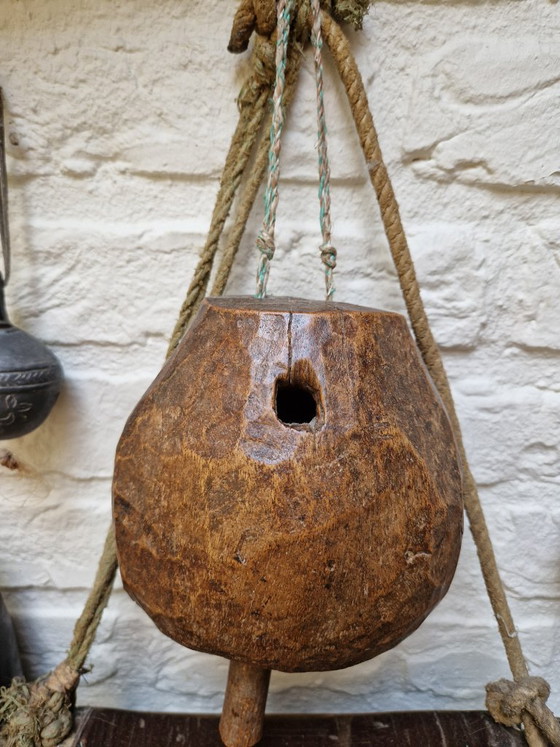 Collezione speciale di campanacci e campane da Asia e Africa, Decorazioni murali, Bronzo, Ferro, Beige (foto 7 di 11)