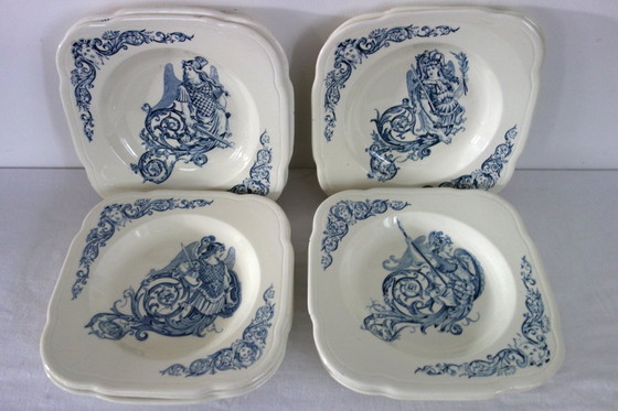 Image 1 of 11 Piatti Terre de Fer Clairefontaine rinascimentali del XIX secolo