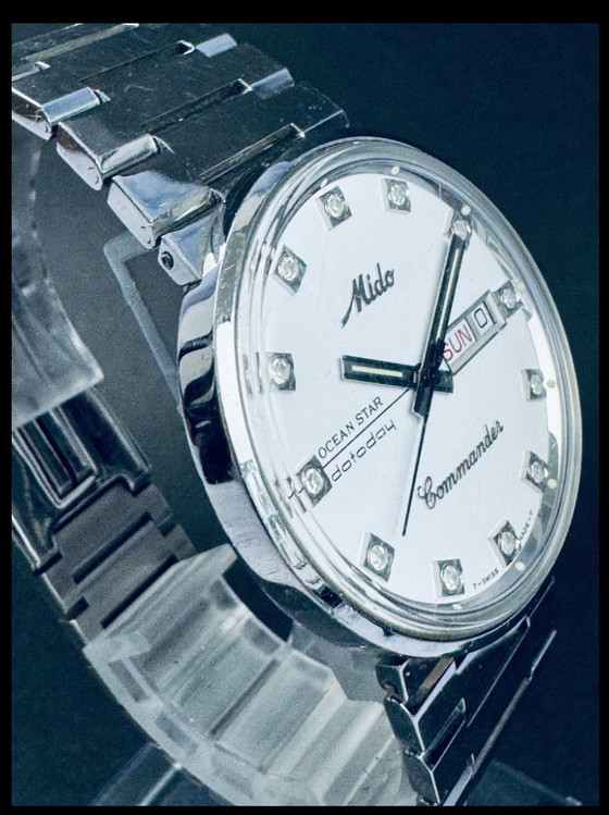 Image 1 of Mido Commander Ocean Star Fecha de hoy