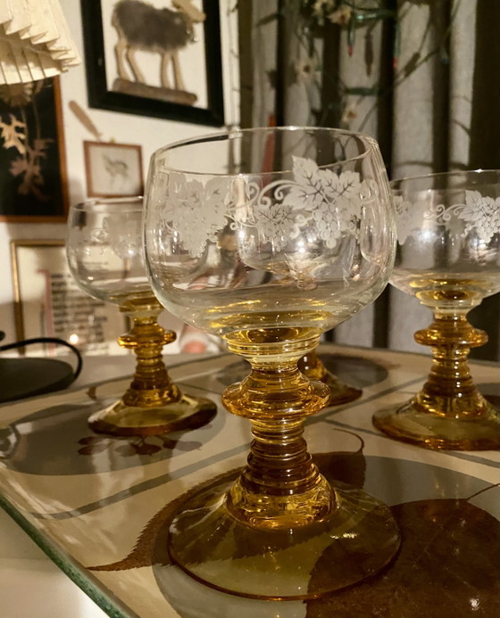Image 1 of 6 verres Römer, jaunes, 0,2, verres à vin allemands vintage