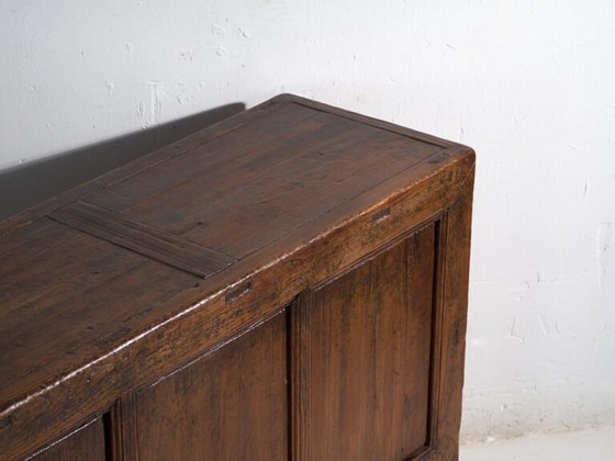Buffet bas ancien en orme – Chine, circa 1950 – Iron (photo 17 of 40)