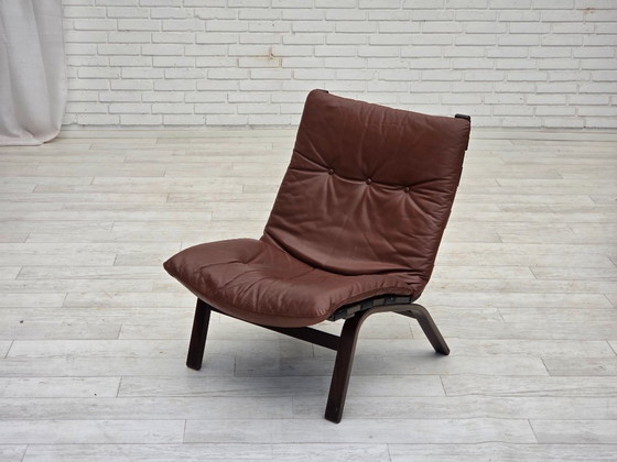 Image 1 of Anni '70, poltrona danese di Farstrup, mobili in pelle, tela, legno curvato.