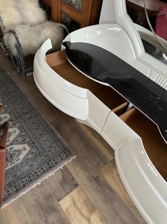Toletta Space Age con grande specchio ovale di Lanpas – Tolette, Metallo, Plastica (photo 6 of 6)