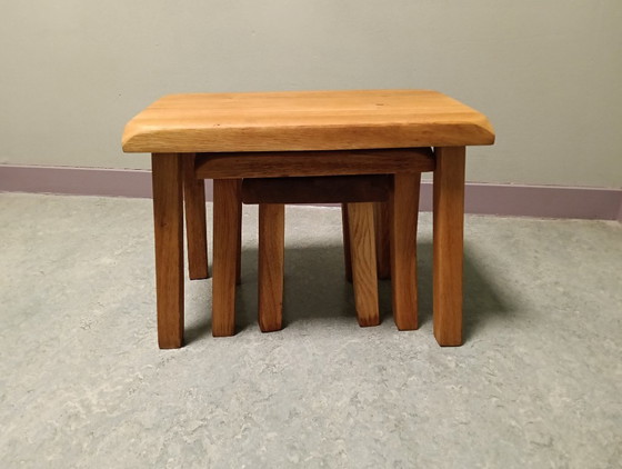 Juego de mesas auxiliares de estilo brutalista (3) – Wood (photo 13 of 14)
