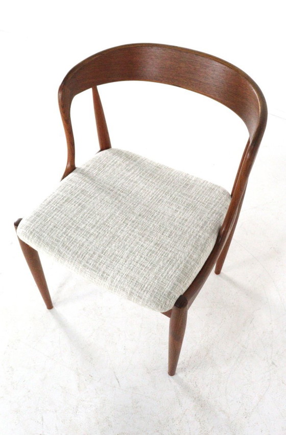 Image 1 of Set 10 Johannes Andersen voor Uldum mobelfabrik stoelen vintage 