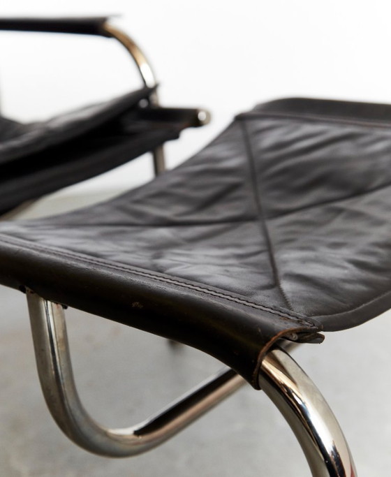 Image 1 of Set vintage di HE1106 Lounge Chair e HE1104 Ottoman di Hans Eichenberger per Strässle, anni '70