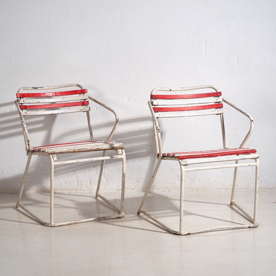 Chaises de jardin empilables antiques (c.1920). Lot de 2 pièces – Iron, Rustic (photo 8 of 28)