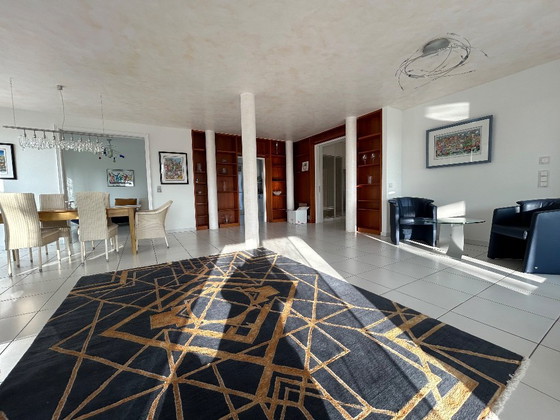 Image 1 of Hossein Rezvani Designer Teppich - sehr guter Zustand