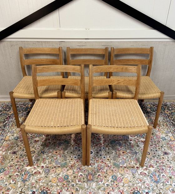 Image 1 of Ensemble de salle à manger Niels Otto Møller - modèle 84 chaises 4+1