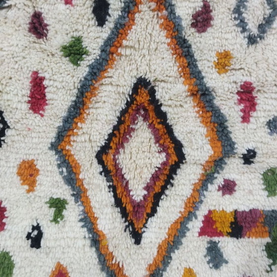 Image 1 of Tappeto Azilal berbero marocchino – 300 x 196 cm – Lana naturale – Design geometrico colorato