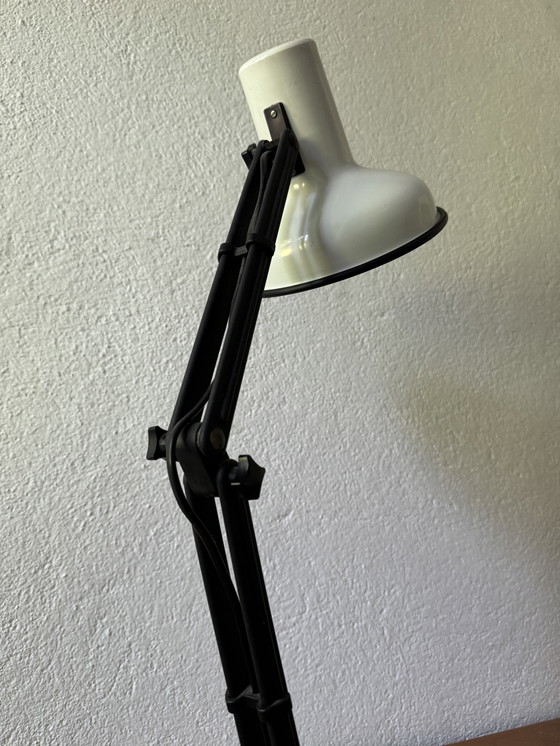 Image 1 of 80's Pixar-style articulated desk lamp