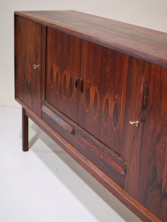 Image 1 of Buffet haut avec bar en bois de rose Buffet danois