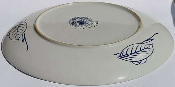 Image 1 of Japanese-style Imari or Kutani design (peacock and floral motifs) 