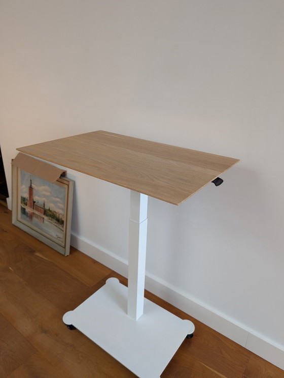 Image 1 of Selka - Height-adjustable desk MAHTUVA L 78x50
