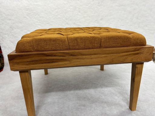 Pouf unique en chêne à motif brun foncé | Comprend deux garnitures (capiton et patchwork)