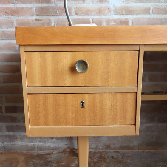 Image 1 of Scrivania vintage anni '60-'70 in formica