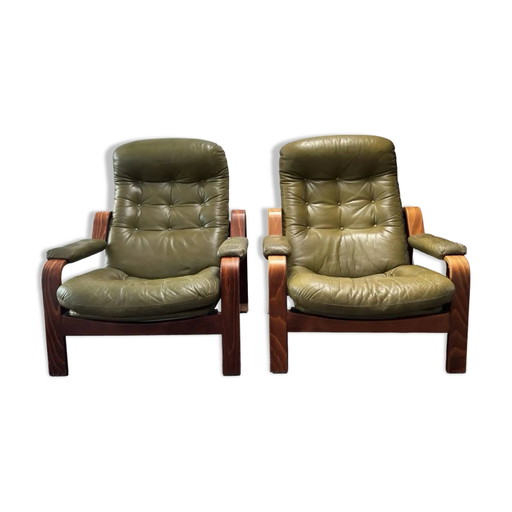Set aus 2 olivgrünen Sesseln – Göte Möbler, Schweden, 1970er Jahre