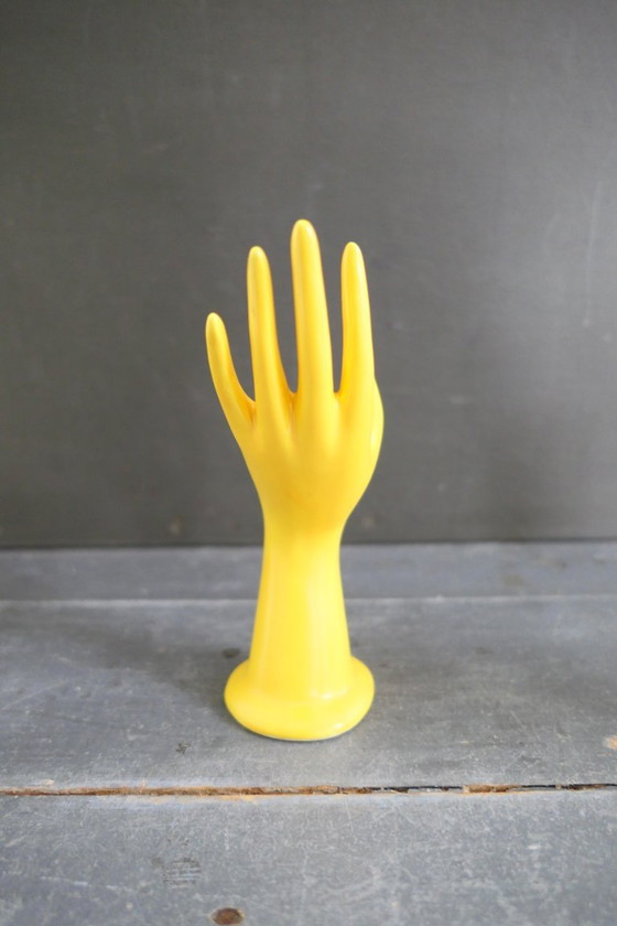 Vintage solifleur vase / ring holder yellow hand – Ceramic (photo 4 of 6)